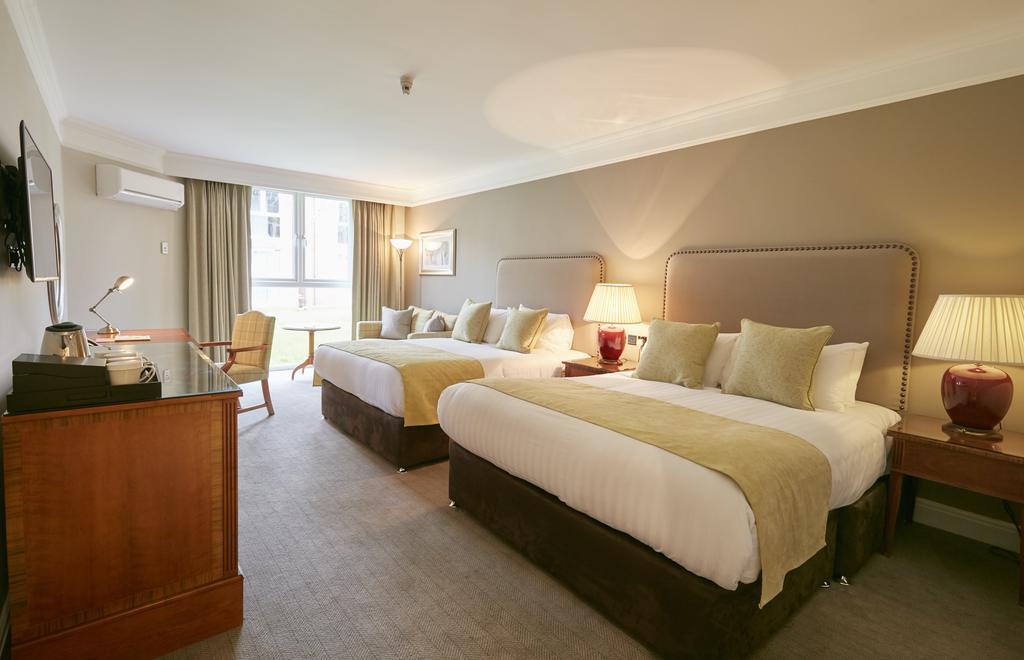 Coldra Court By Celtic Manor Newport (Gwent)